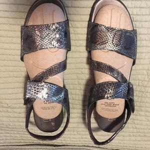 Munro snakeskin-look sandal